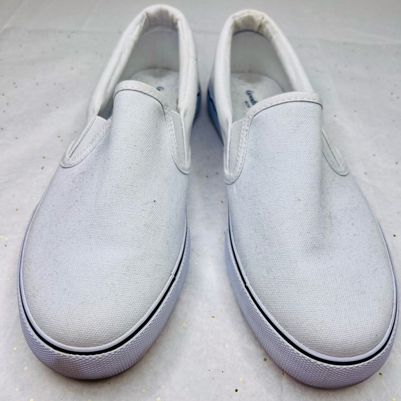 White with blue trim Goodfellow loafers, boat shoes, moccasins. size 9 - Picture 2 of 5